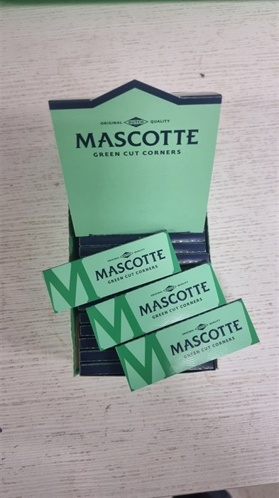 Бумага для самокруток Mascotte 70 mm Green 195